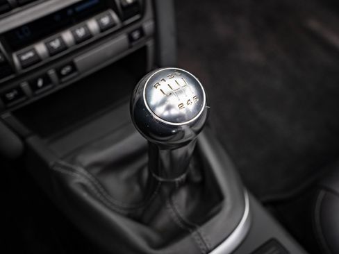 Used 2006 Porsche 911 Carrera S image 27