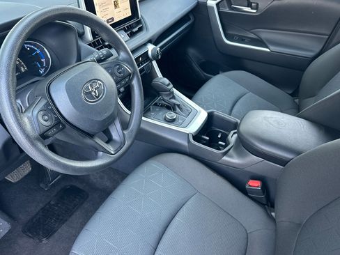 Certified 2025 Toyota RAV4 XLE image 9
