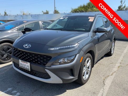 Used 2022 Hyundai Kona SEL FWD image 3