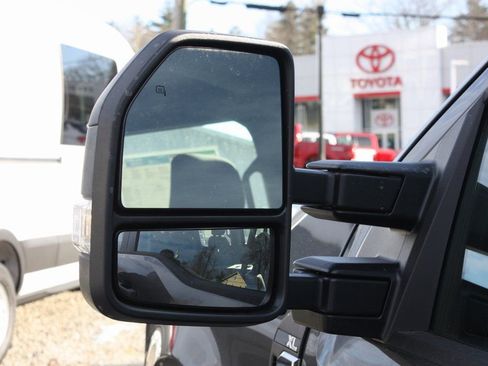 New 2026 Ford F250 XL AWD/4WD image 9
