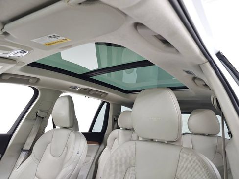 Used 2019 Volvo XC90 T6 Inscription w/ Luxury Package AWD/4WD image 17