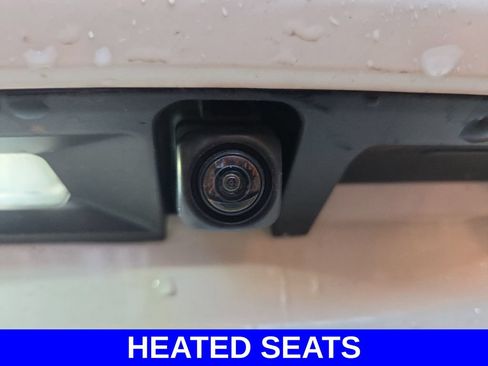 Used 2022 Subaru Outback Premium AWD/4WD image 23