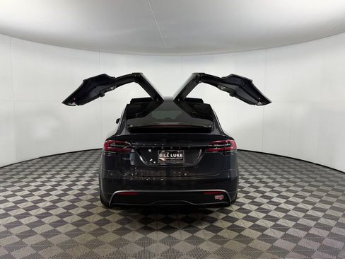 Used 2024 Tesla Model X AWD/4WD image 10