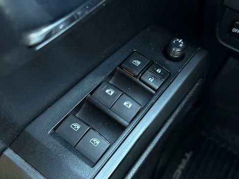 Used 2020 Toyota Tacoma TRD Off-Road w/ Technology Package image 22