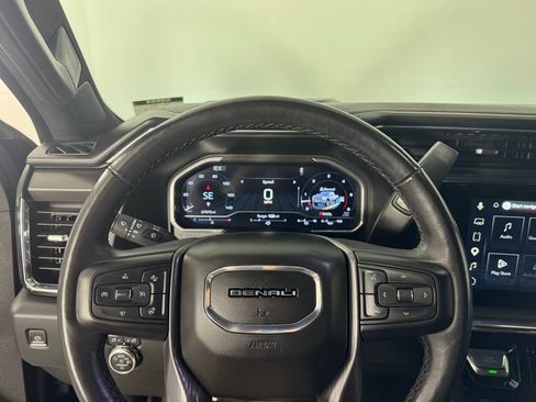Used 2024 GMC Sierra 3500 Denali Ultimate AWD/4WD image 28