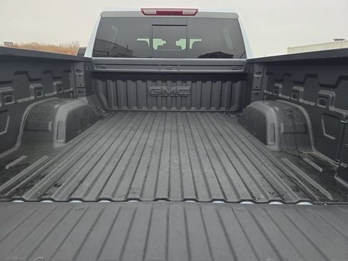 New 2026 GMC Sierra 1500 SLT w/ SLT Premium Plus Package AWD/4WD image 12