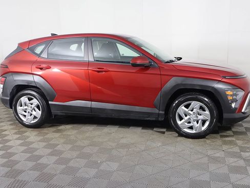 Used 2025 Hyundai Kona SE FWD image 16