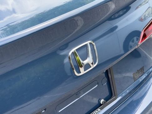 Used 2025 Honda Civic Sport image 17