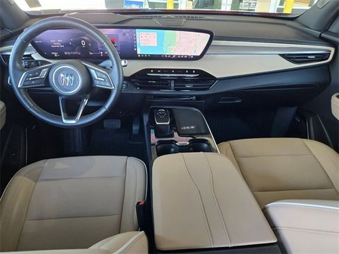 Used 2025 Buick Enclave Preferred w/ Power Package image 17