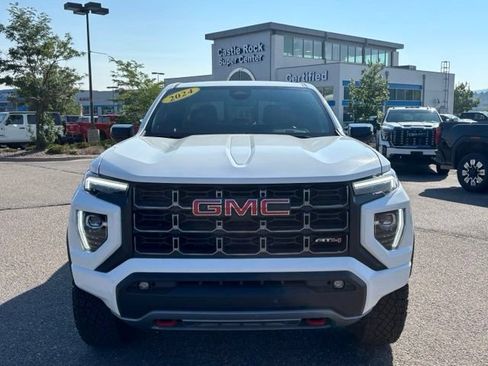 Used 2024 GMC Canyon AT4 AWD/4WD image 9