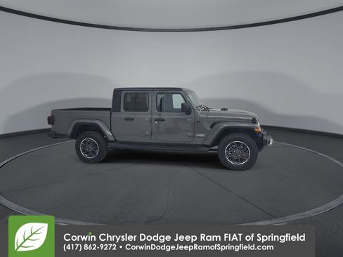 Certified 2022 Jeep Gladiator Overland w/ Popular Equipment Package image 3