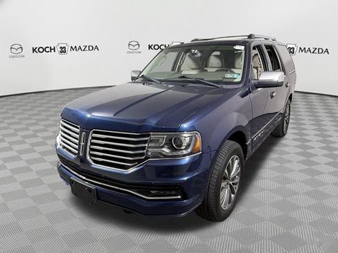 Used 2015 Lincoln Navigator 4WD image 7