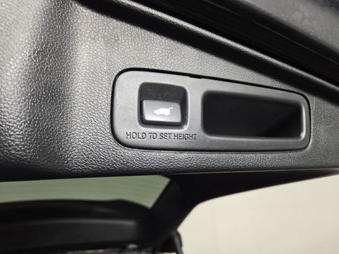 Used 2021 Honda CR-V Touring image 34