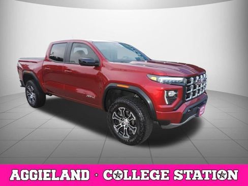 Used 2024 GMC Canyon AT4 AWD/4WD image 3