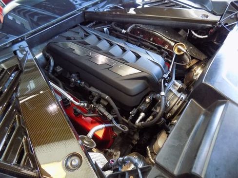 Used 2021 Chevrolet Corvette Stingray Premium Cpe w/ Z51 Performance Package RWD image 47