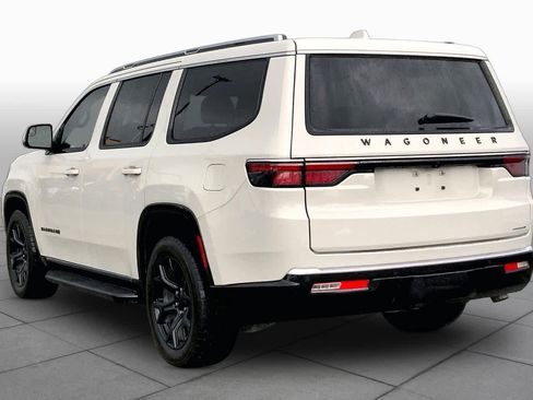 Used 2022 Jeep Wagoneer Series II w/ Rear Seat Video Group 1 RWD image 12