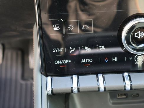 New 2026 GMC Terrain AT4 w/ Convenience Package III image 28