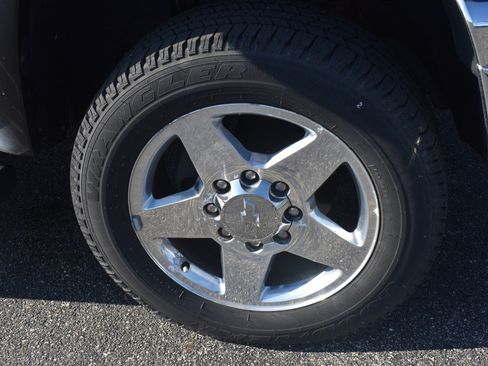 Used 2013 Chevrolet Silverado 2500 LTZ w/ LTZ Plus Package AWD/4WD image 11