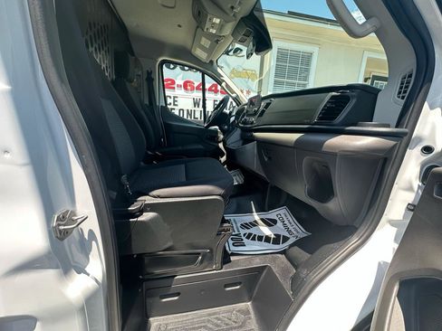 Used 2025 Ford Transit 250 Low Roof w/ Exterior Upgrade Package RWD image 25