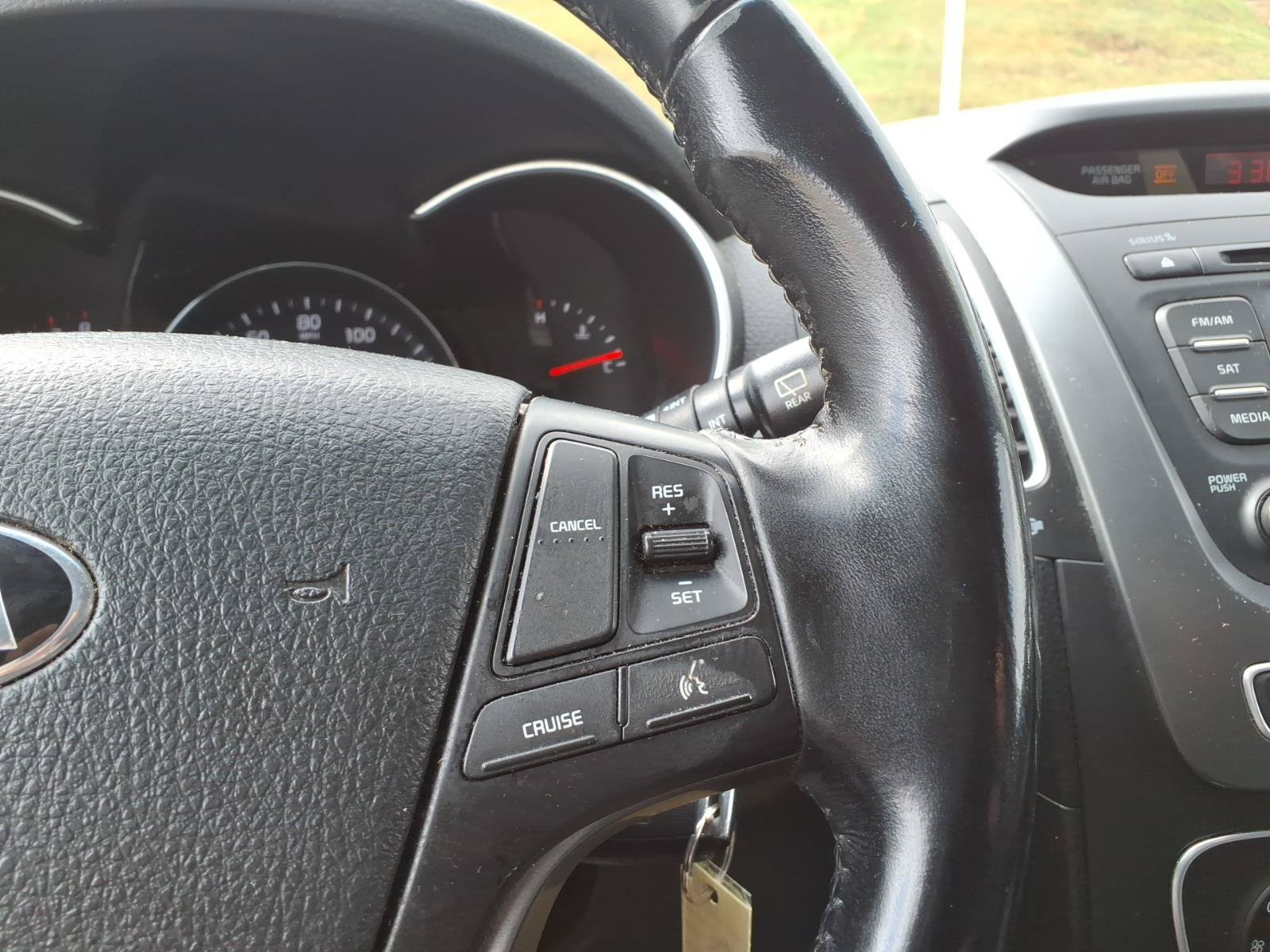 Used 2015 Kia Sorento LX AWD/4WD image 29
