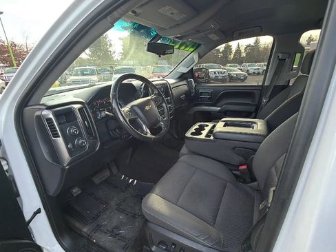 Used 2018 Chevrolet Silverado 1500 LT w/ Trailering Package AWD/4WD image 8