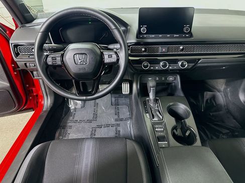 Used 2025 Honda Civic Sport image 17