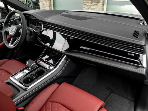New 2026 Audi SQ7 Prestige image 30