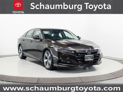 Used 2018 Honda Accord Touring image 1