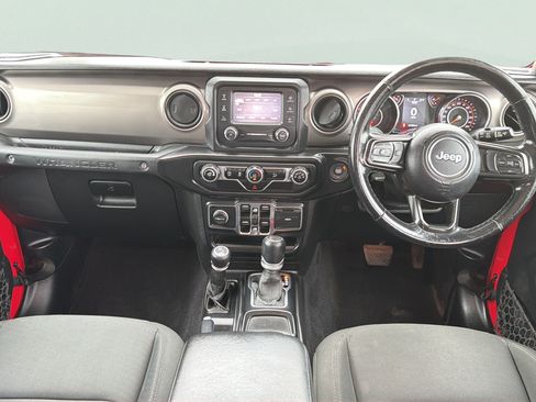 Used 2021 Jeep Wrangler Unlimited Sport AWD/4WD image 13