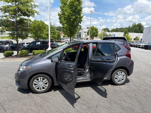 Used 2017 Honda Fit LX image 18