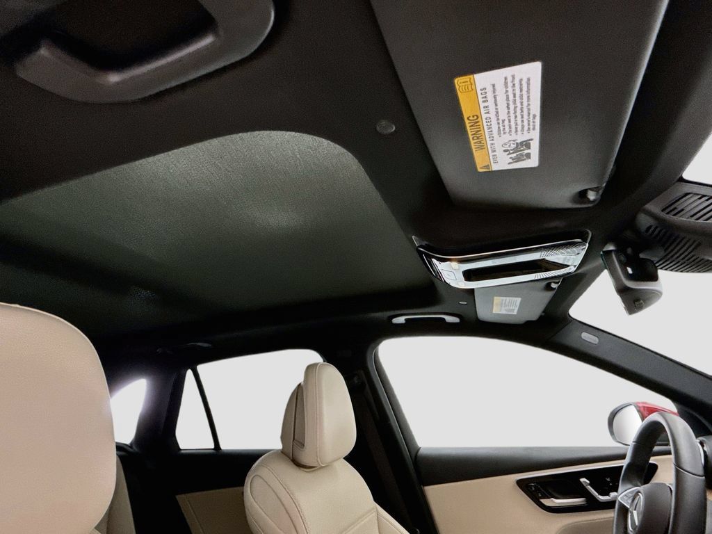 Certified 2026 Mercedes-Benz GLC 300 image 17