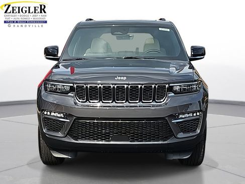 New 2025 Jeep Grand Cherokee Limited w/ Trailer Tow Package image 2