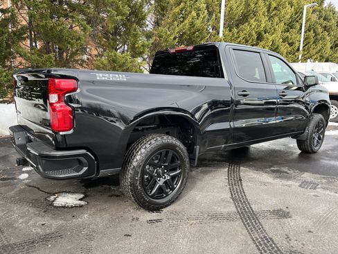 Used 2024 Chevrolet Silverado 1500 Custom Trail Boss w/ Midnight Edition image 10