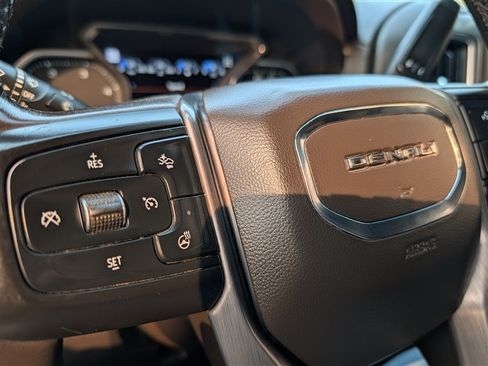 Used 2020 GMC Sierra 2500 Denali w/ Denali Ultimate Package AWD/4WD image 33