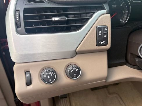Used 2015 GMC Yukon SLE w/ Convenience Package AWD/4WD image 15