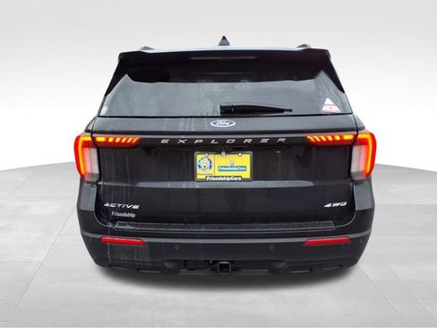 New 2026 Ford Explorer Active AWD/4WD image 9