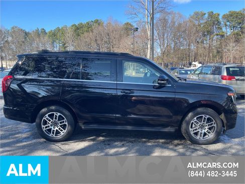 Certified 2025 Ford Expedition Active image 7