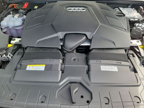 Used 2026 Audi Q8 Premium AWD/4WD image 17