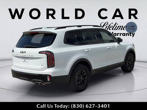 Used 2025 Kia Telluride AWD image 7