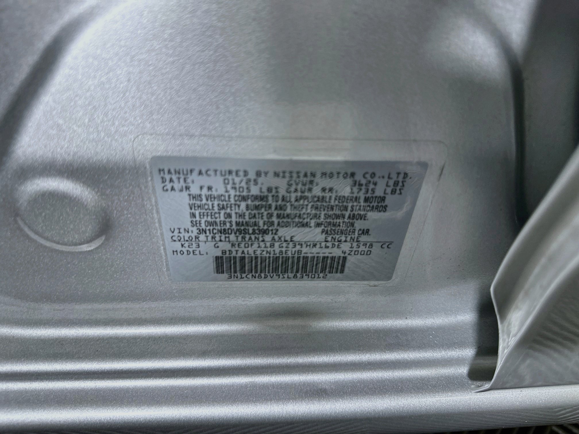 Used 2025 Nissan Versa S FWD image 12