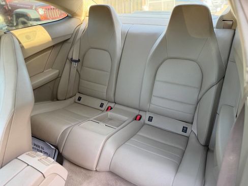 Used 2012 Mercedes-Benz C 250 Coupe image 17