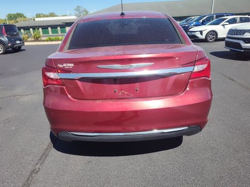 Used 2013 Chrysler 200 Touring FWD image 16