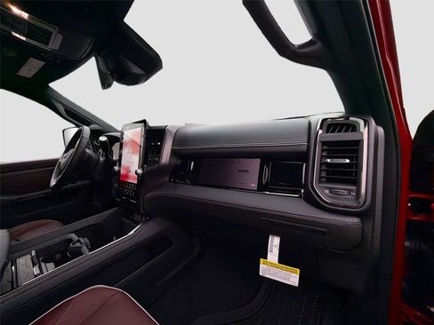 New 2026 RAM 3500 Limited AWD/4WD image 33