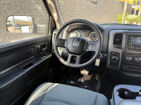 Used 2018 RAM 1500 Express w/ Express Value Package image 20