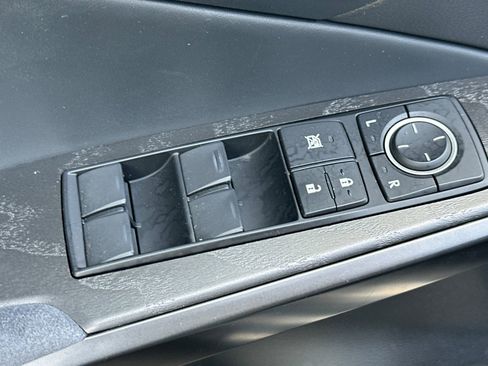 Certified 2022 Lexus IS 500 w/ Accessory Package image 13