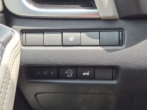 Used 2023 Nissan Rogue SL w/ SL Premium Package AWD/4WD image 19