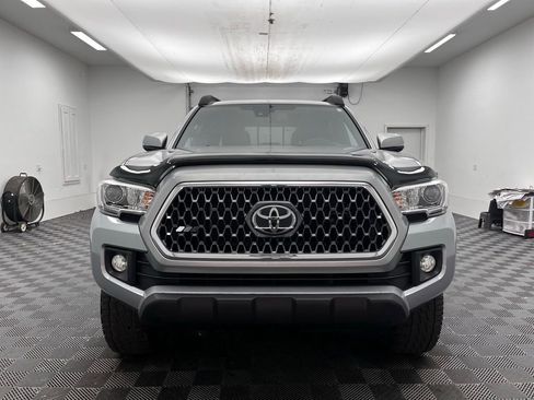 Used 2019 Toyota Tacoma TRD Off-Road image 18