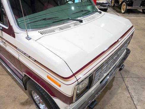 Used 1987 Ford E-150 and Econoline 150 RWD image 18