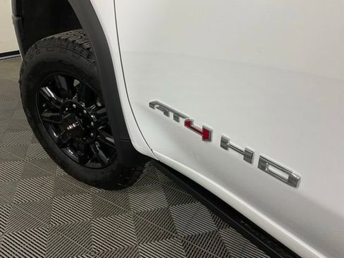 Used 2025 GMC Sierra 3500 AT4 w/ AT4 Premium Plus Package image 46