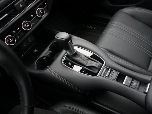 New 2026 Honda HR-V EX-L image 18